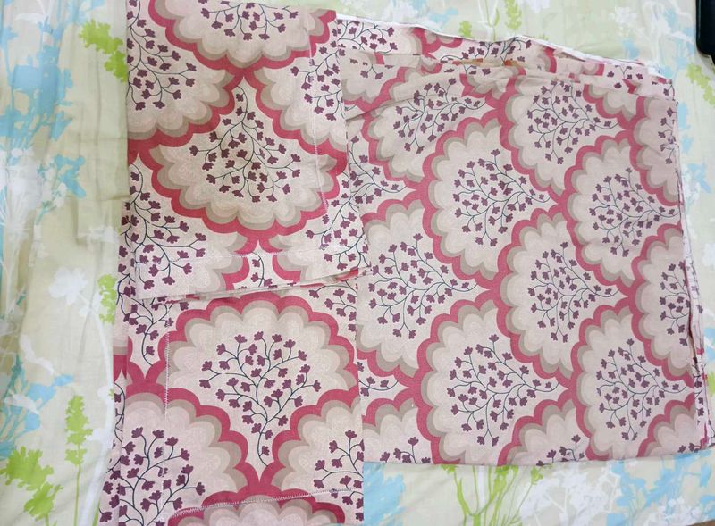 Vintage Bed Sheet With 2 Pillow Covers