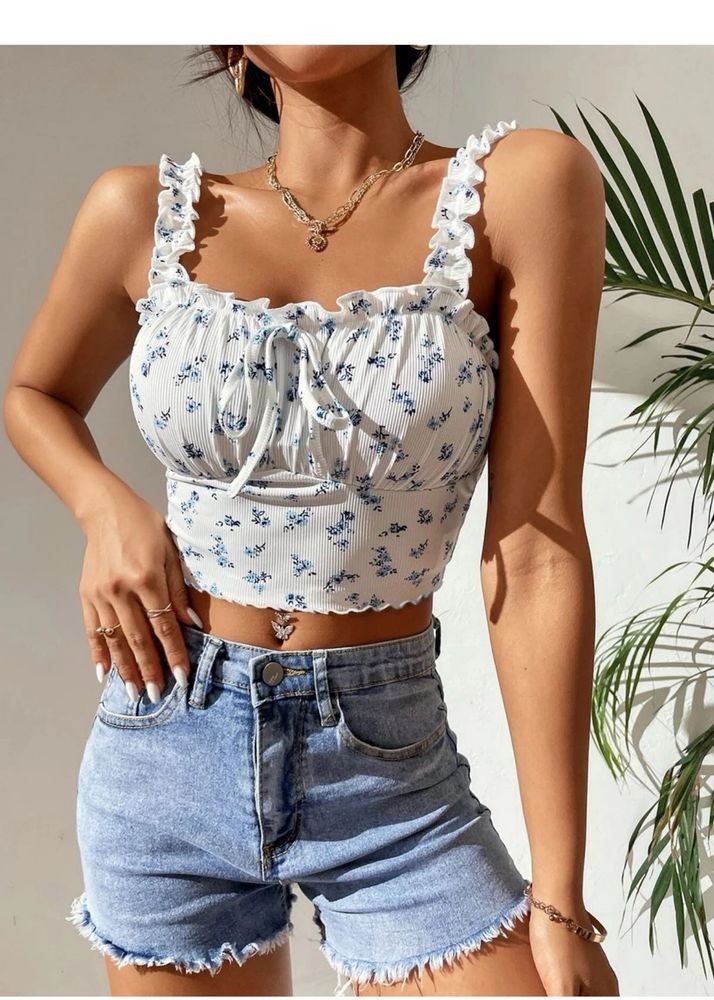 Floral Ruffle Strap Crop Top, size M
