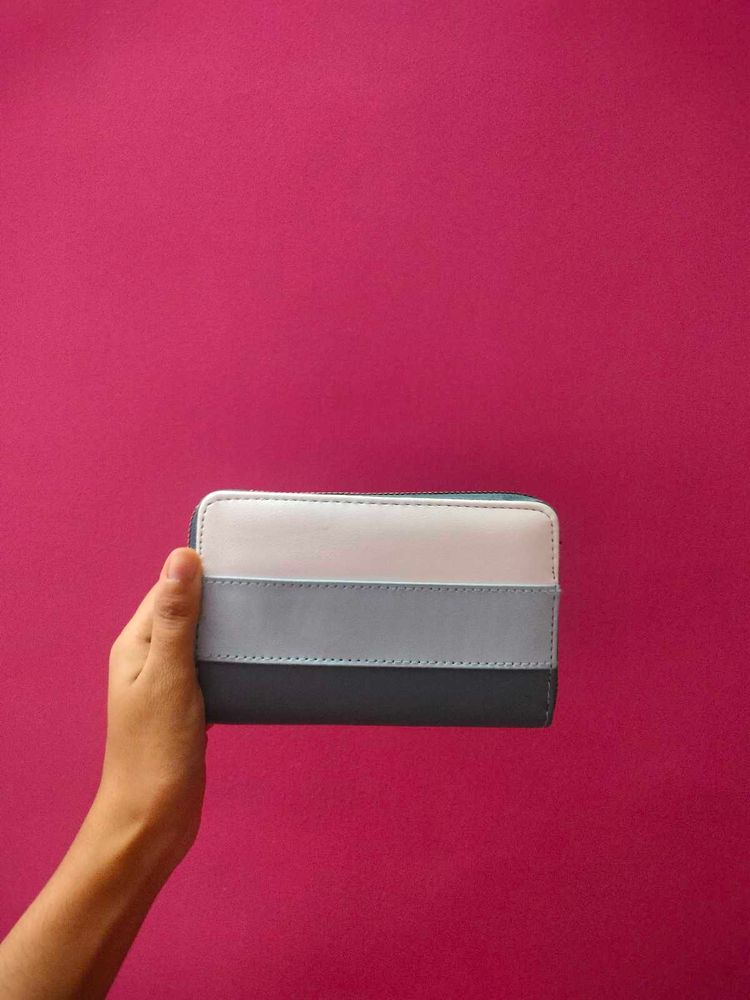 Stylish Color Block Zip Around Wallet