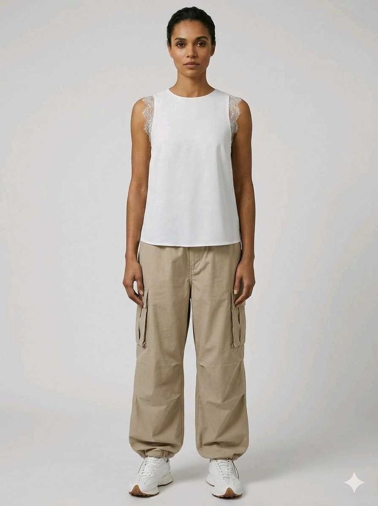 Casual Y2K outfit:COMBO lace top+beige cargo