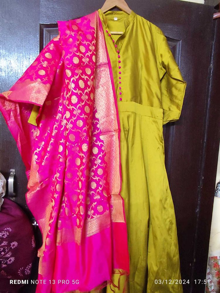 Beautiful Gown With Banrasi Duppta