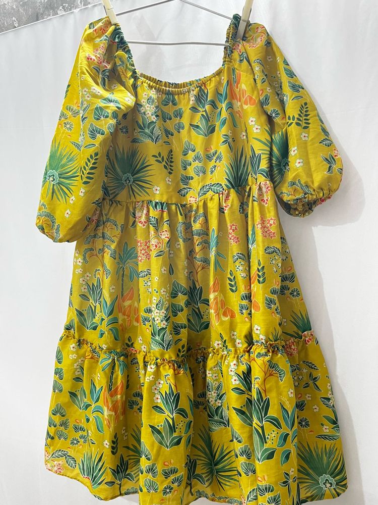 Flowy Floral Print Midi Dress