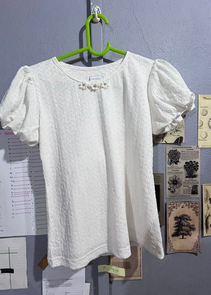 Chic White Puff Sleeve Top