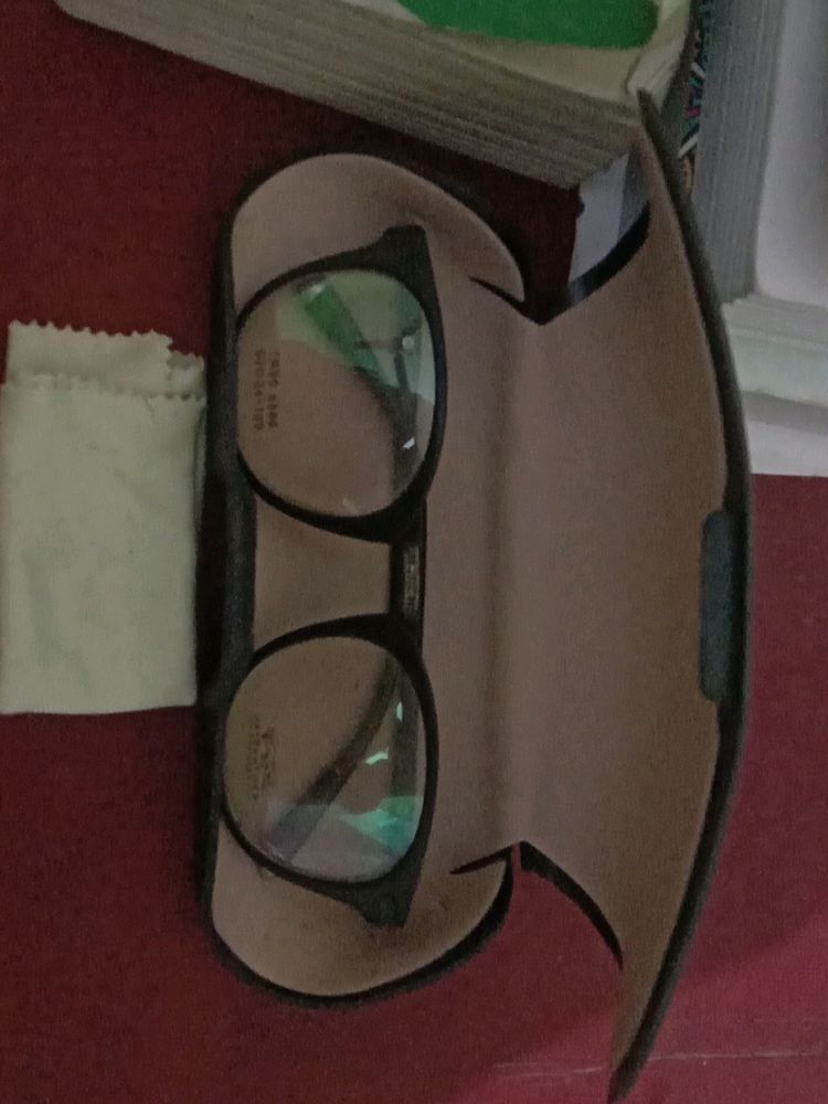 NEW CHASMA WITH TAG STICKERS. No Bargaining Fixed Price 😊