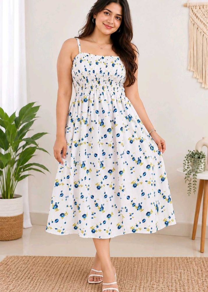 🔥 BUY 1, GET 1 FREE🔥Floral Smocked Midi Dress