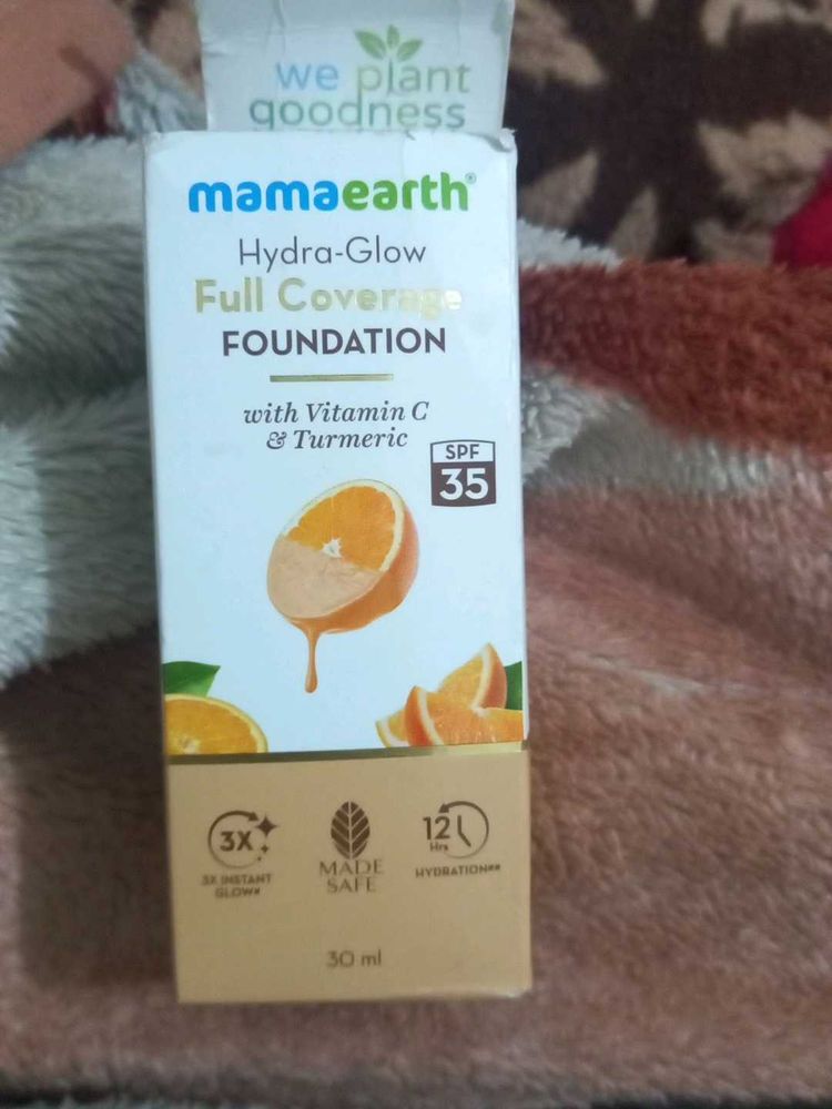 Mamaearth Hydra-Glow Foundation