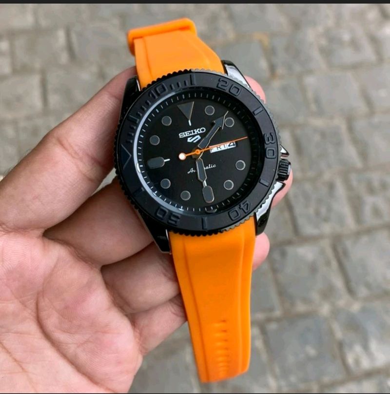 Seiko 5 Sports Matt Black