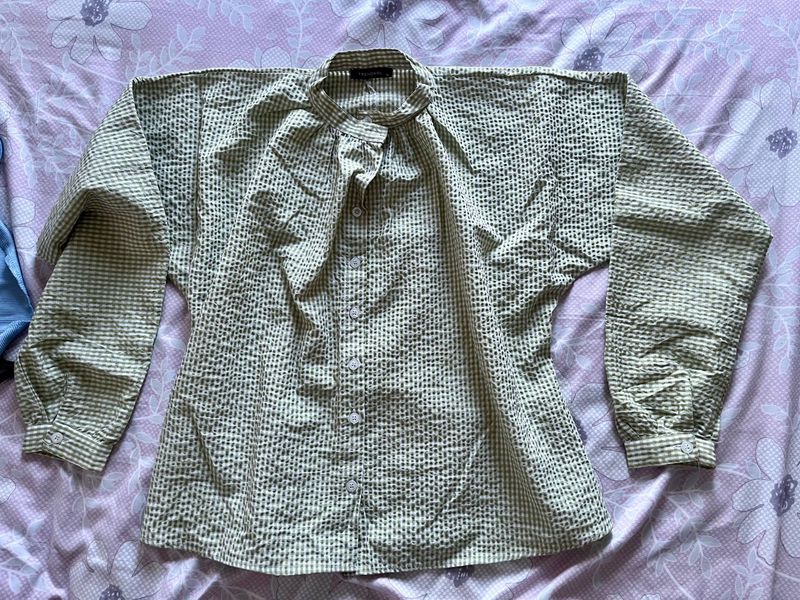 Chic Textured Button-Up Blouse