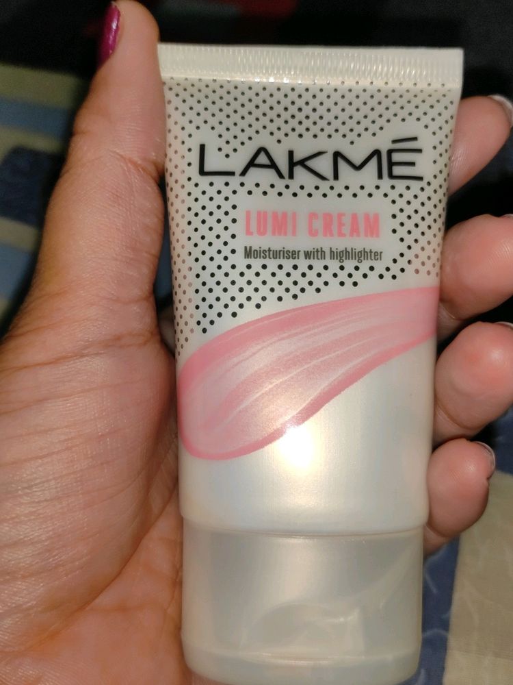 Lumi Cream From Lakme