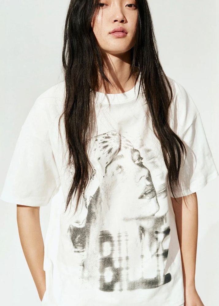 Graphic Print Tee