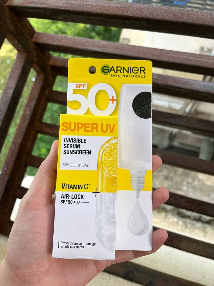 Garnier Super UV Invisible Serum Sunscreen