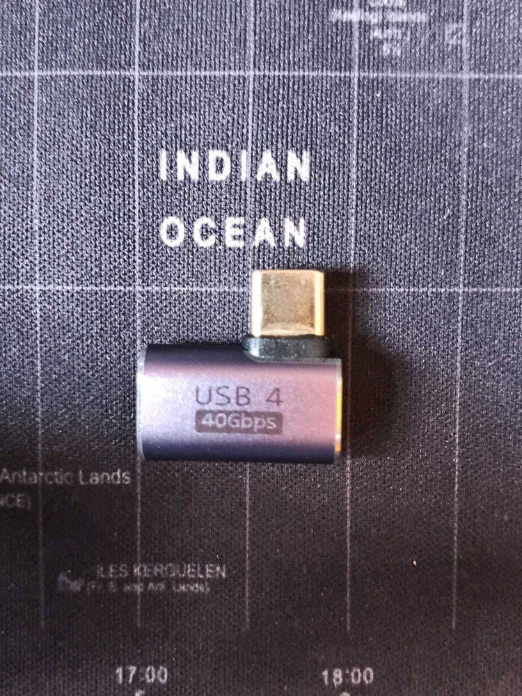 USB 4 40Gbps Adapter