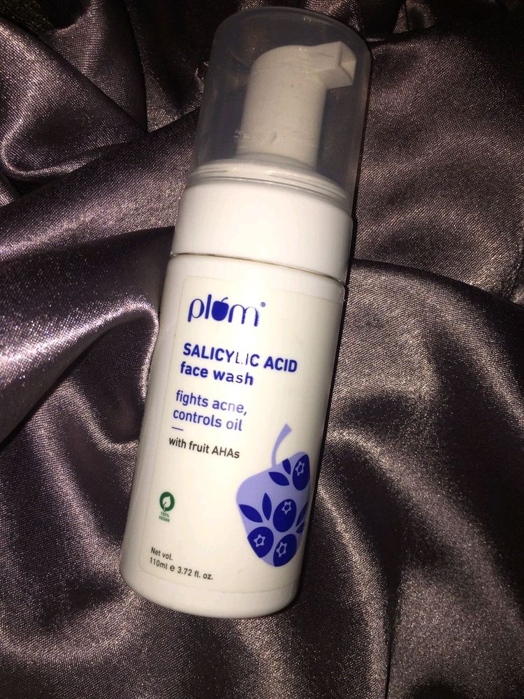 PLUM FACE WASH