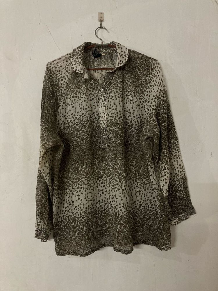 Chic Abstract Print Button-Up Top