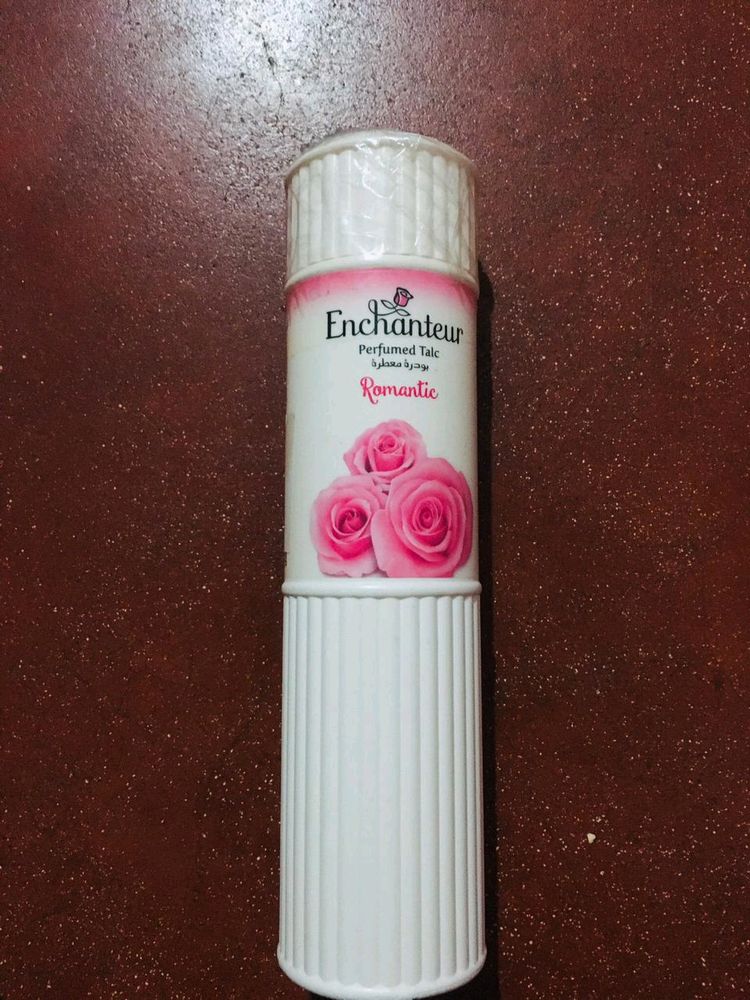 Enchanteur Powder