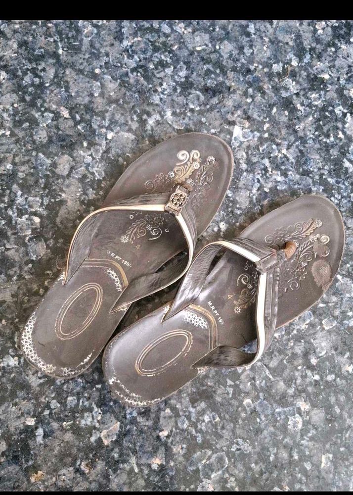 Stylish Women's Flip Flops