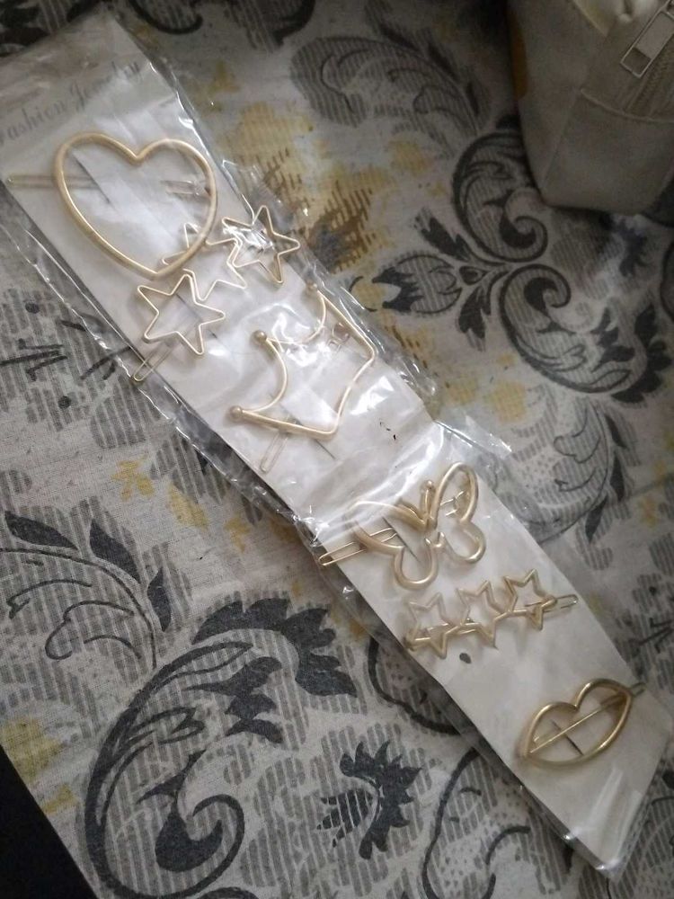 Chic Gold Hair Clip Set - Stars, Hearts &amp; More!