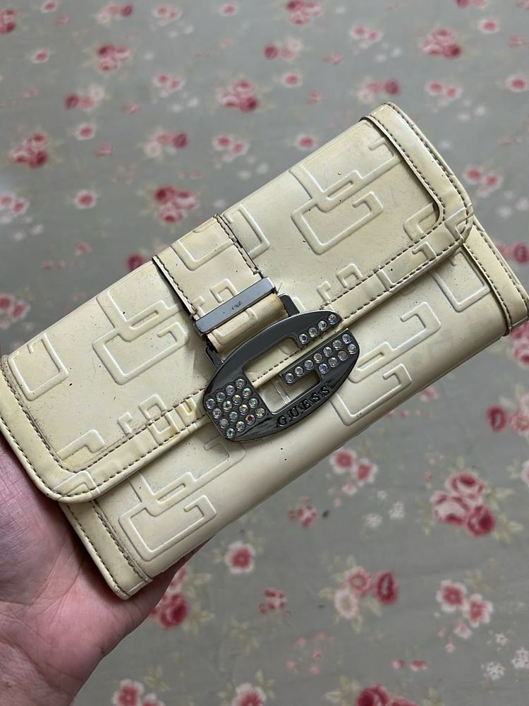 Guess Wallet