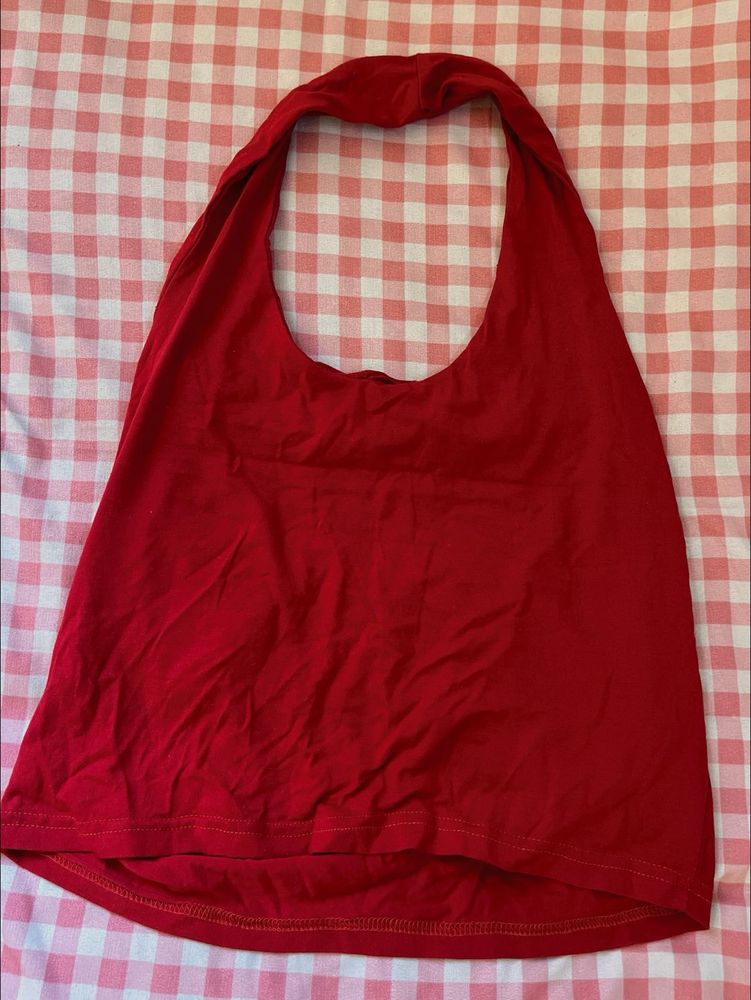 aesthetic red top