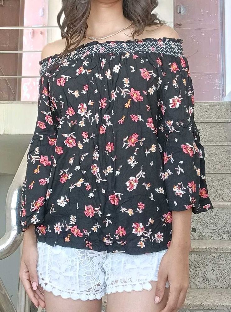 Off-Shoulder Floral Print Top