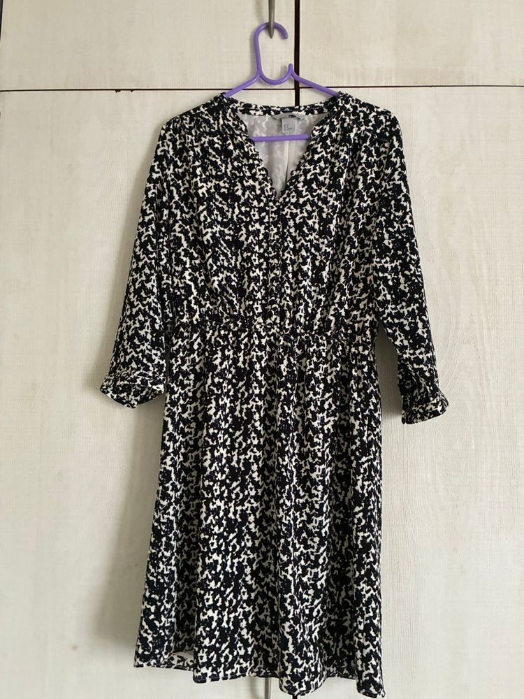 H&amp;M formal Print Dress