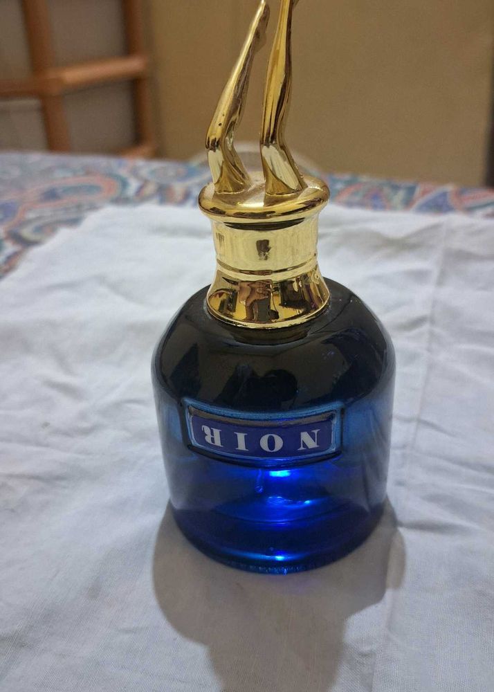 Noir Perfume