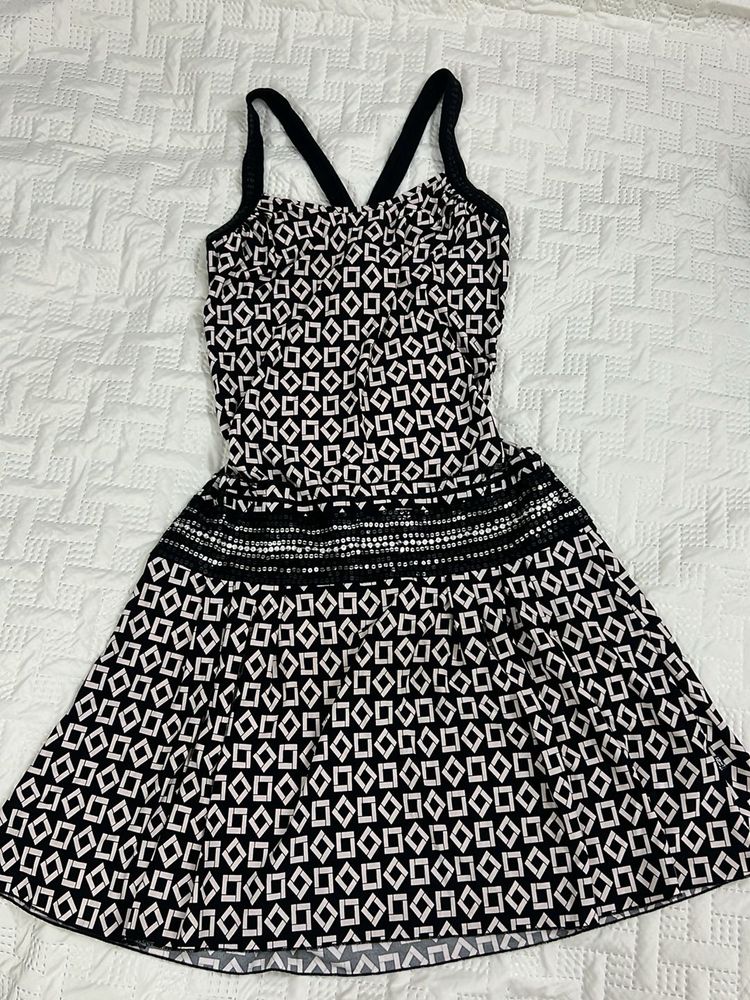 Embellished Black &amp; White Geometric Dress