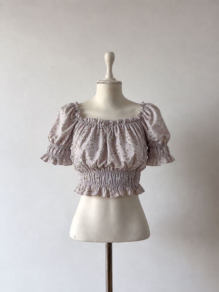 Floral Puff Sleeve Smocked Crop Top