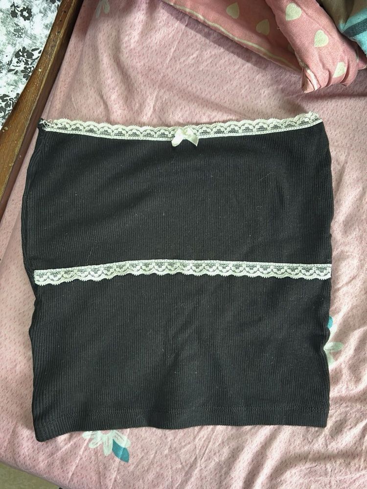 Chic Black Lace Trim Tube Top