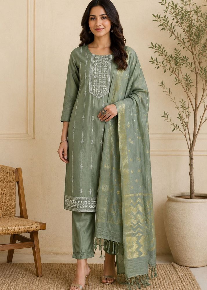 Brand new Kurta Set with Dupatta Women