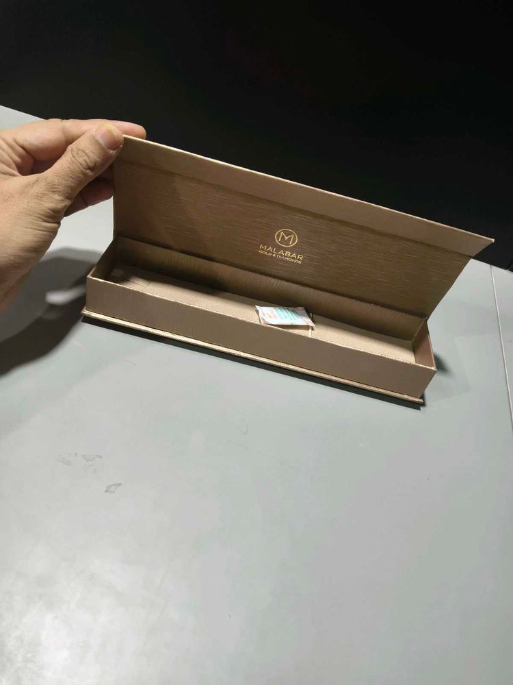 Malabar Gold &amp; Diamonds chain Box