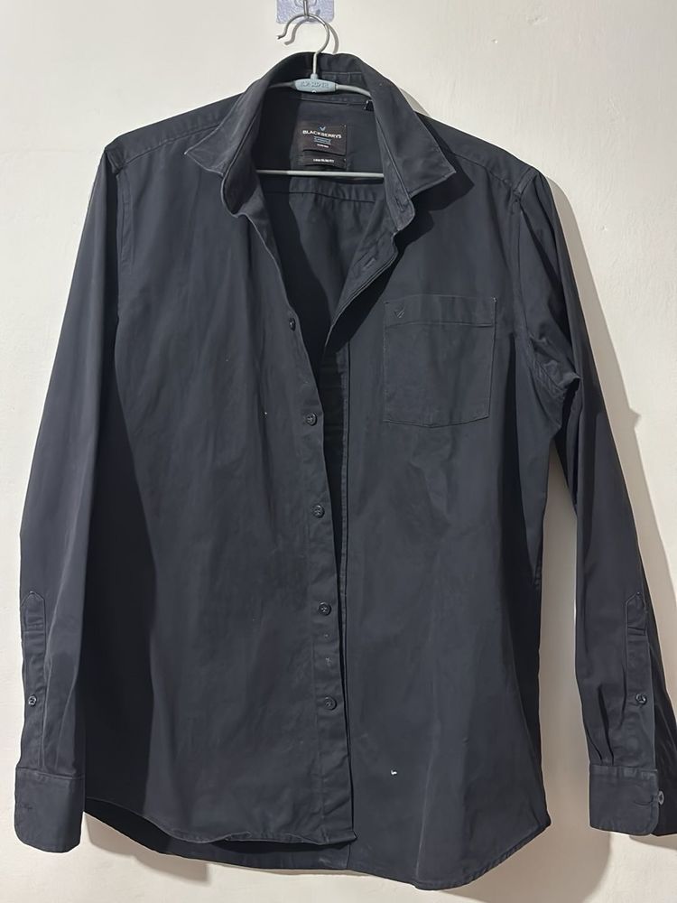 Men's Black Long Sleeve Button-Up Shirt