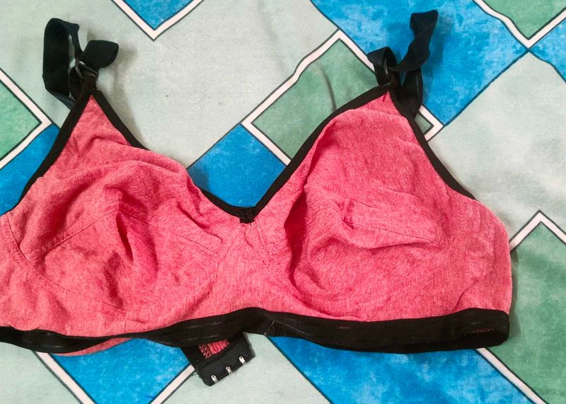 New Comfortable Pink Bra