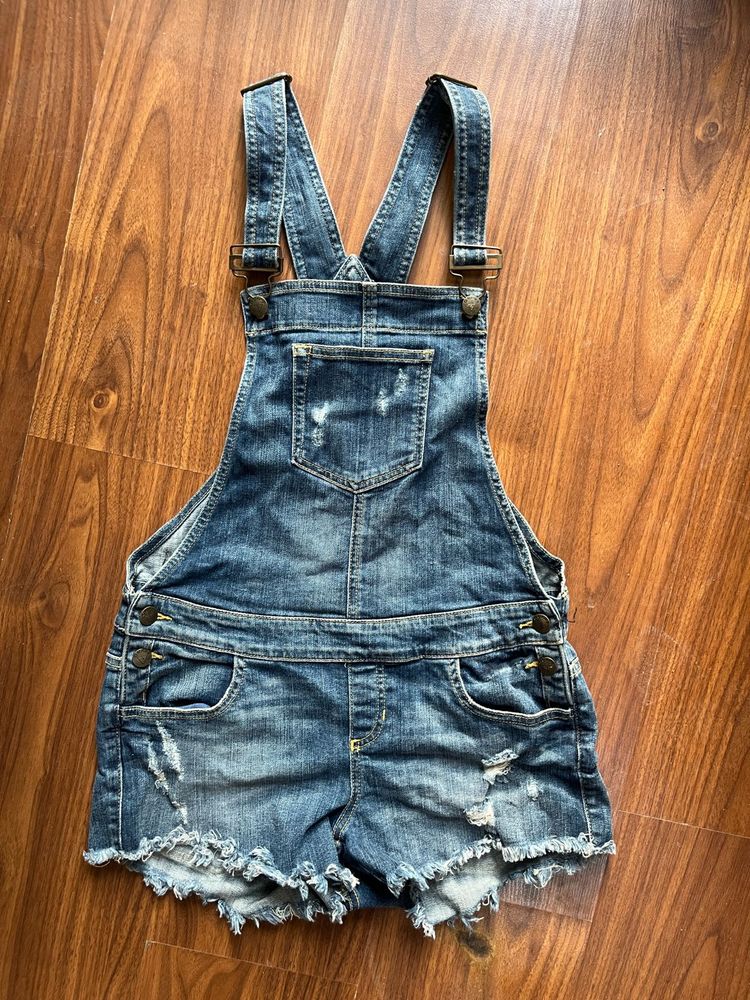 GUESS JEANS Distressed Denim Short Overalls