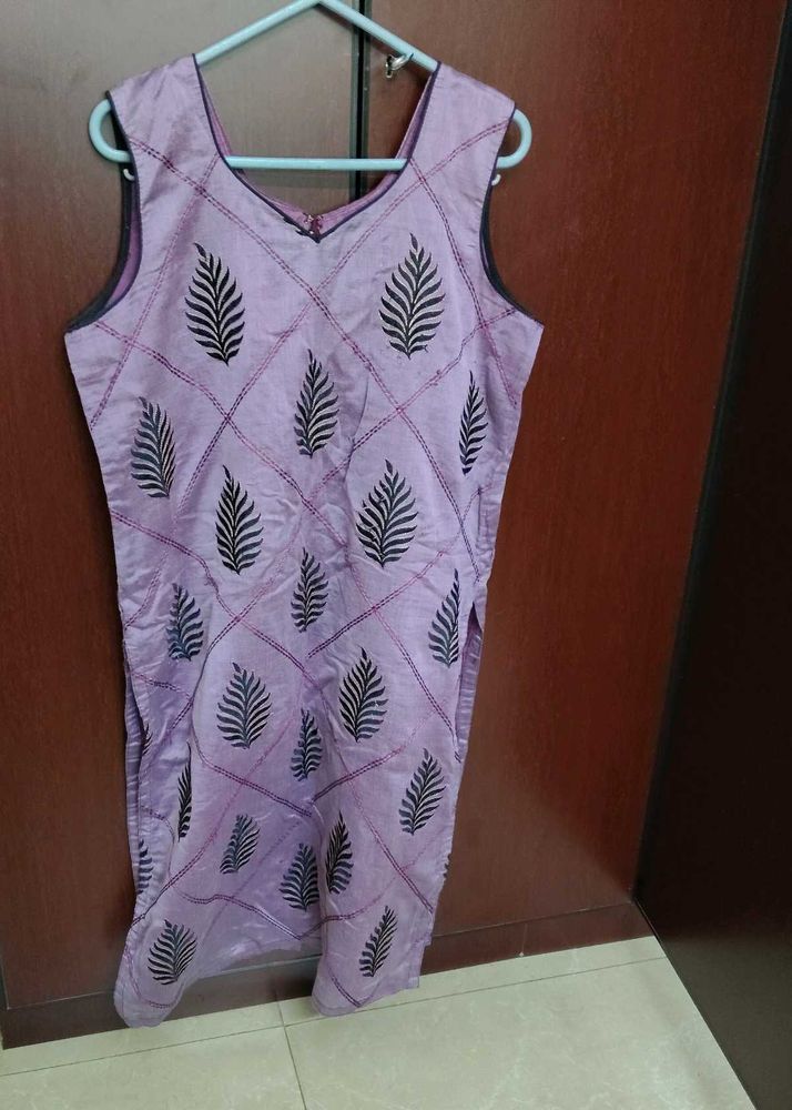 Beautiful Lavender Leaf Print Kurta