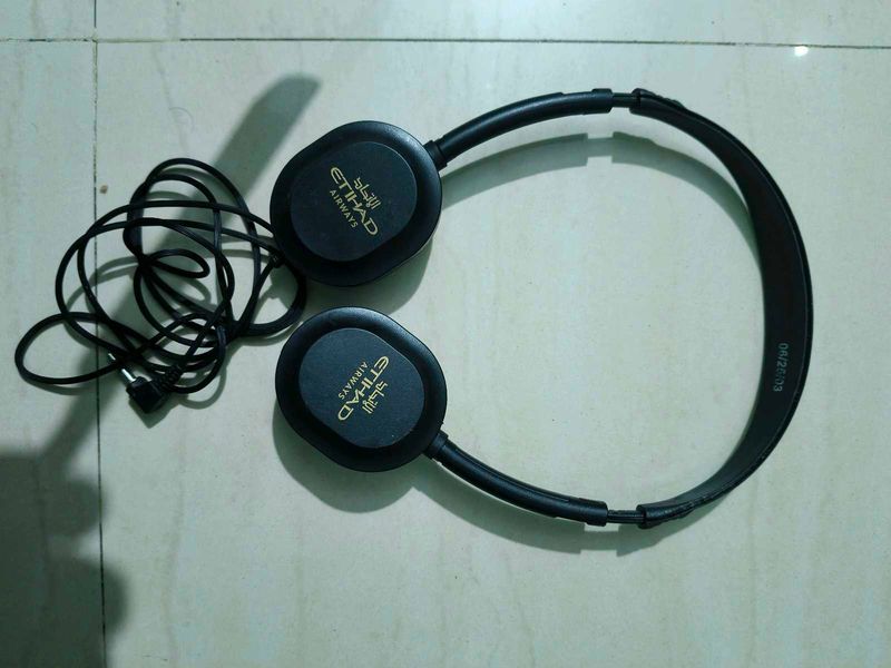 Etihad Airways Headphones