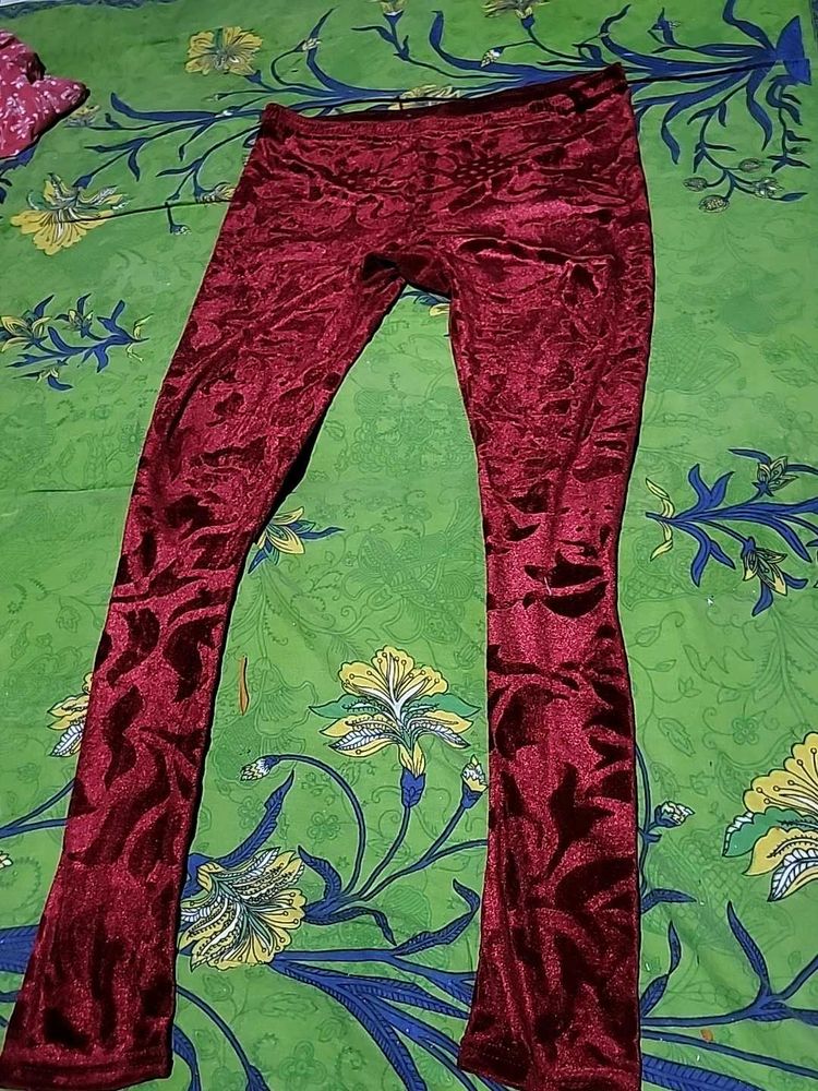 Velvet Burnout Pattern Leggings