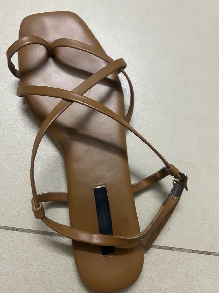 Minimalist Brown Strappy Sandals (last price)