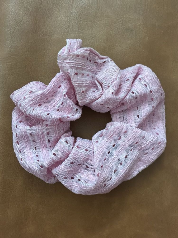 Pink Textured Scrunchie