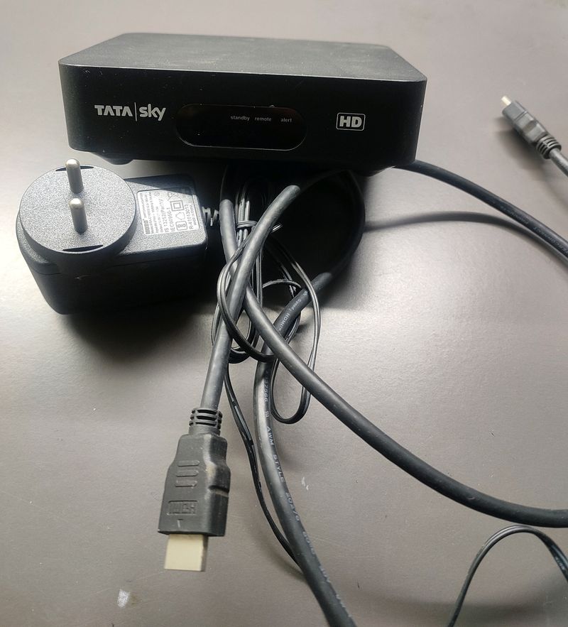 Black New  Tata Sky Set Top Box Hd Display