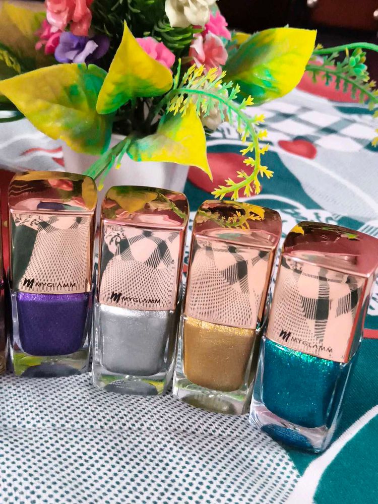 MyGlamm Glitter Nail Polish Set 9