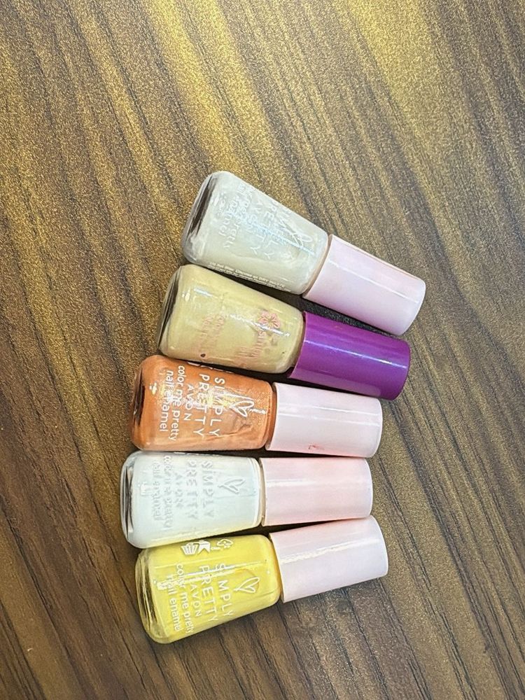 Avon Simply Pretty Nail Polish Set