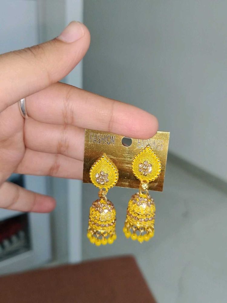 Golden Jhumka Earrings