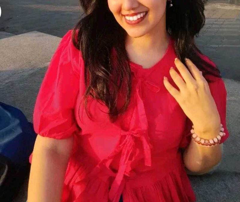 Red Trendy Top From H&amp;M