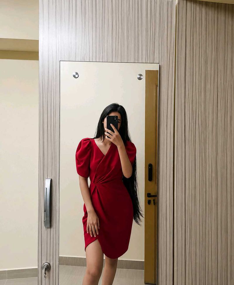 Chic Red Puff Sleeve Wrap Dress