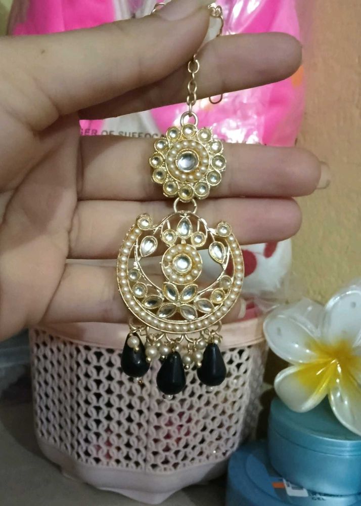 Elegant Black &amp; Gold Choker Set