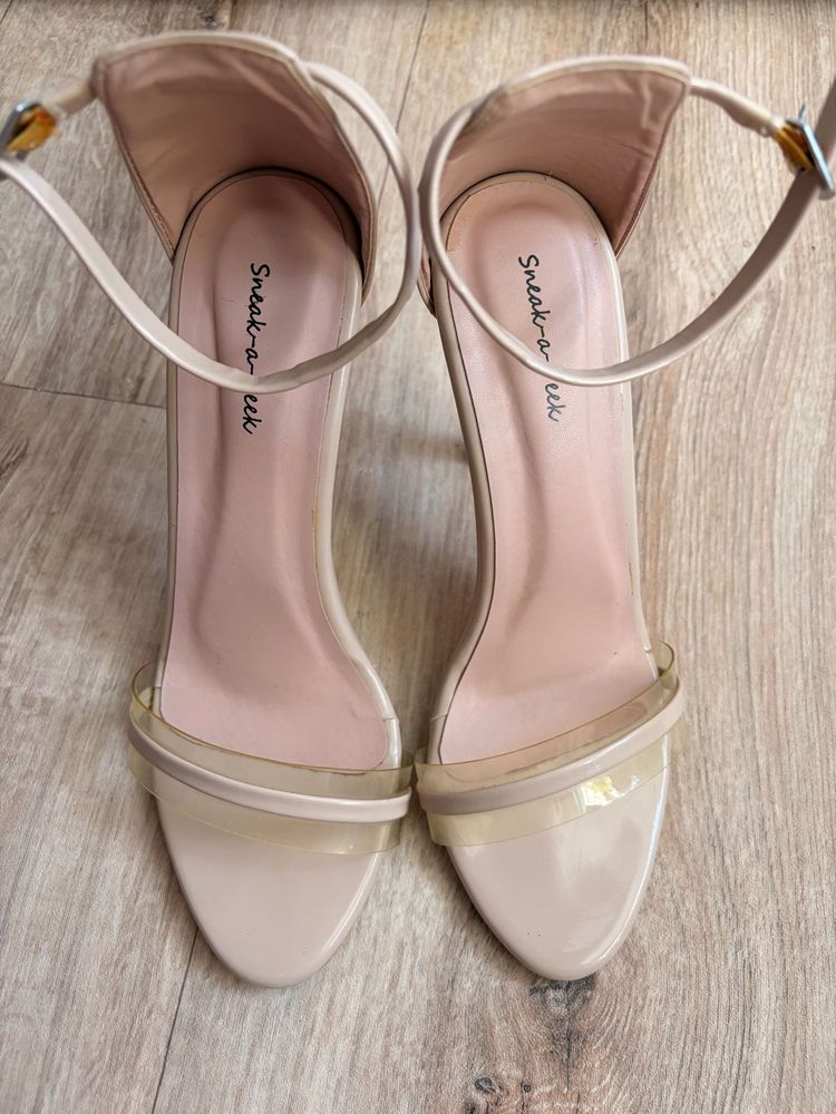 Stylish Nude Strappy Heels