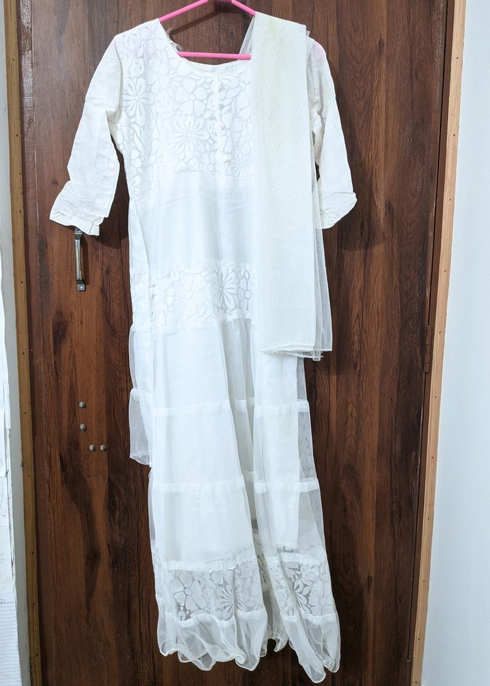 White Embroidered 2-Piece Outfit