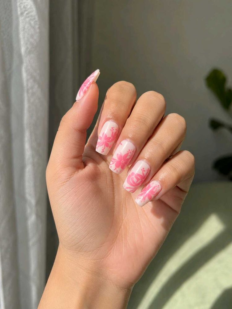 Pretty Pink Floral Press-On Nails