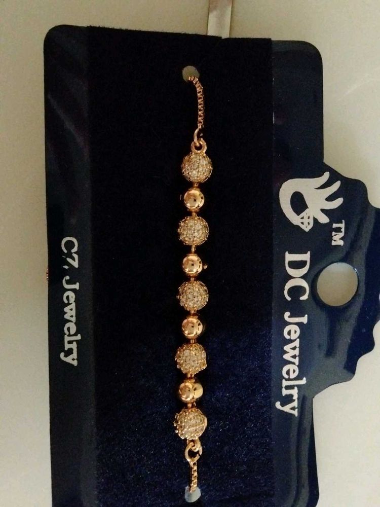 Elegant Crystal Ball Bracelet